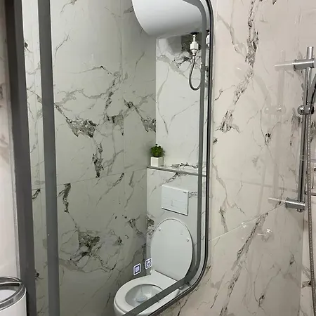 Apartment Apis Juliette Ap Private Garden *
